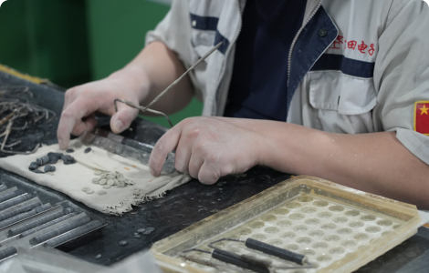 在使用壓電陶瓷系列產(chǎn)品時(shí)有什么注意事項(xiàng)？